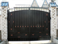 Ворота Свеча 17 металлические, распашные, цвет шоколадный, узорный орнамент