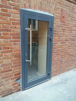 Алюминиевая дверь входная ручка штанга 2100х900