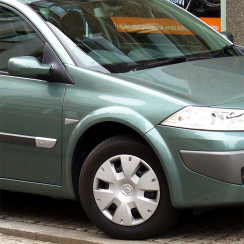 Крыло переднее правое в цвет кузова Renault Megane 2 (2002-2008) пластиковое КУЗОВИК
