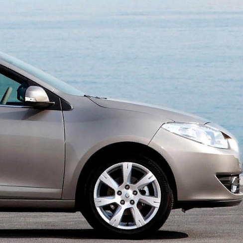 Крыло переднее правое в цвет кузова Renault Fluence (2009-2013) КУЗОВИК