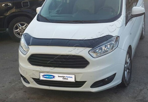 Мухобойка Omsa 4мм (плексиглас) Ford Courier 2014+