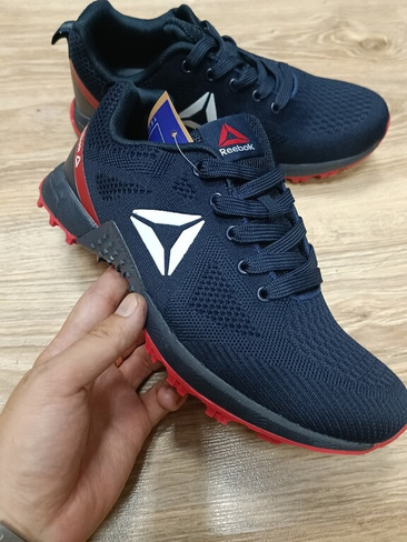 Кроссовки мужские Reebok лето