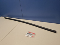 Накладка стекла передней левой двери для Hyundai Veloster 2015- Б/У